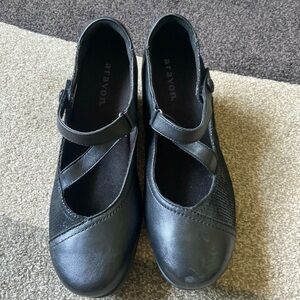 Aravon Black Mary Jane Shoes